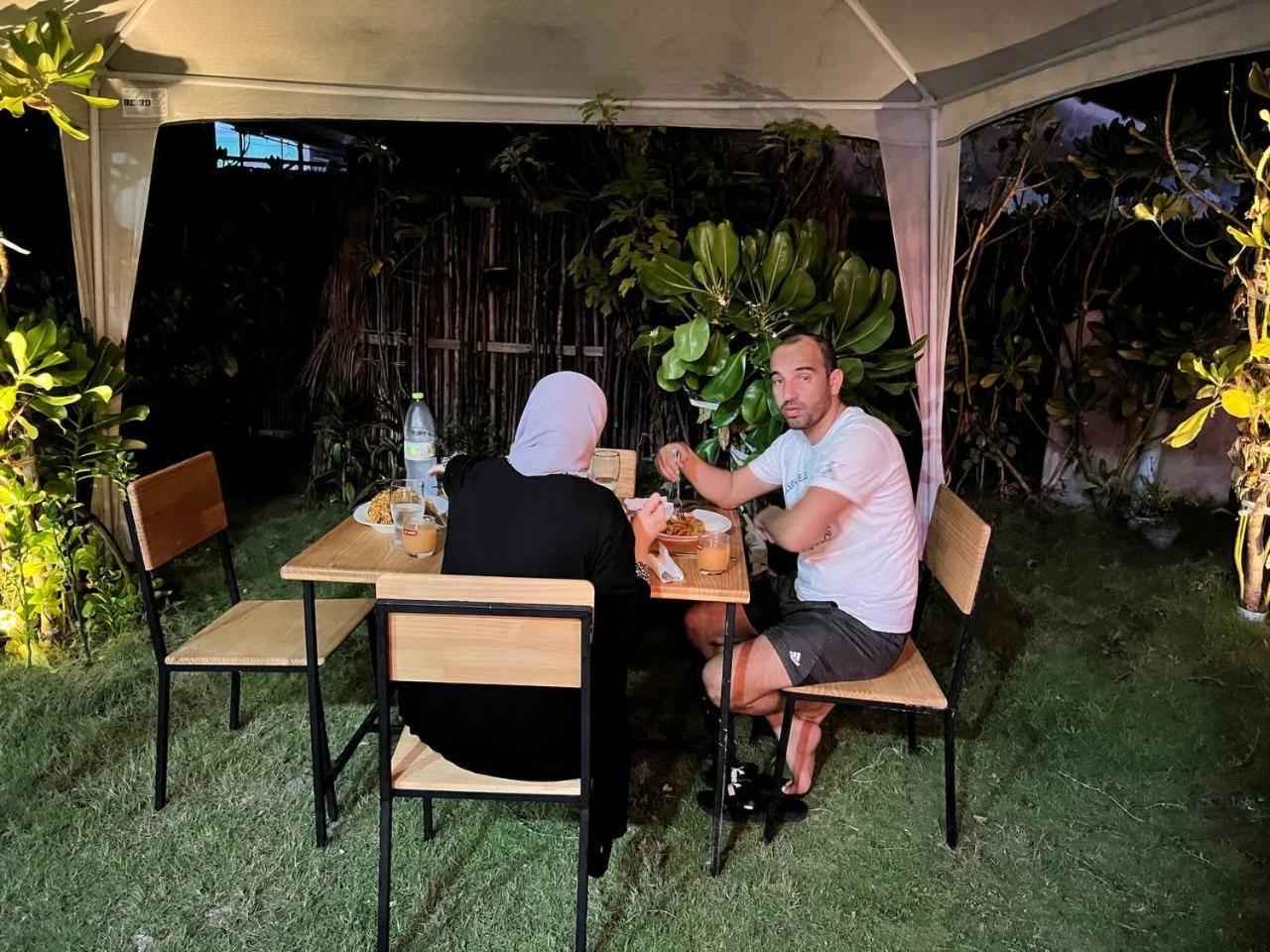 Rindali - The Speedboat From Male To The Hotel Departs At 1130 Every Monday Thursday And Saturday And From The Hotel To Male At 0630 And Five Domestic Flights Are Available Every Day Olhuveli  Eksteriør billede