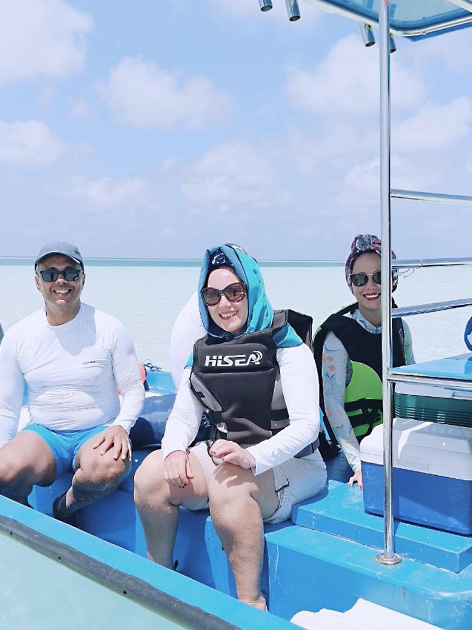 Rindali - The Speedboat From Male To The Hotel Departs At 1130 Every Monday Thursday And Saturday And From The Hotel To Male At 0630 And Five Domestic Flights Are Available Every Day Olhuveli  Eksteriør billede