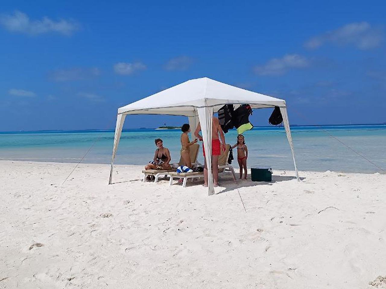 Rindali - The Speedboat From Male To The Hotel Departs At 1130 Every Monday Thursday And Saturday And From The Hotel To Male At 0630 And Five Domestic Flights Are Available Every Day Olhuveli  Eksteriør billede